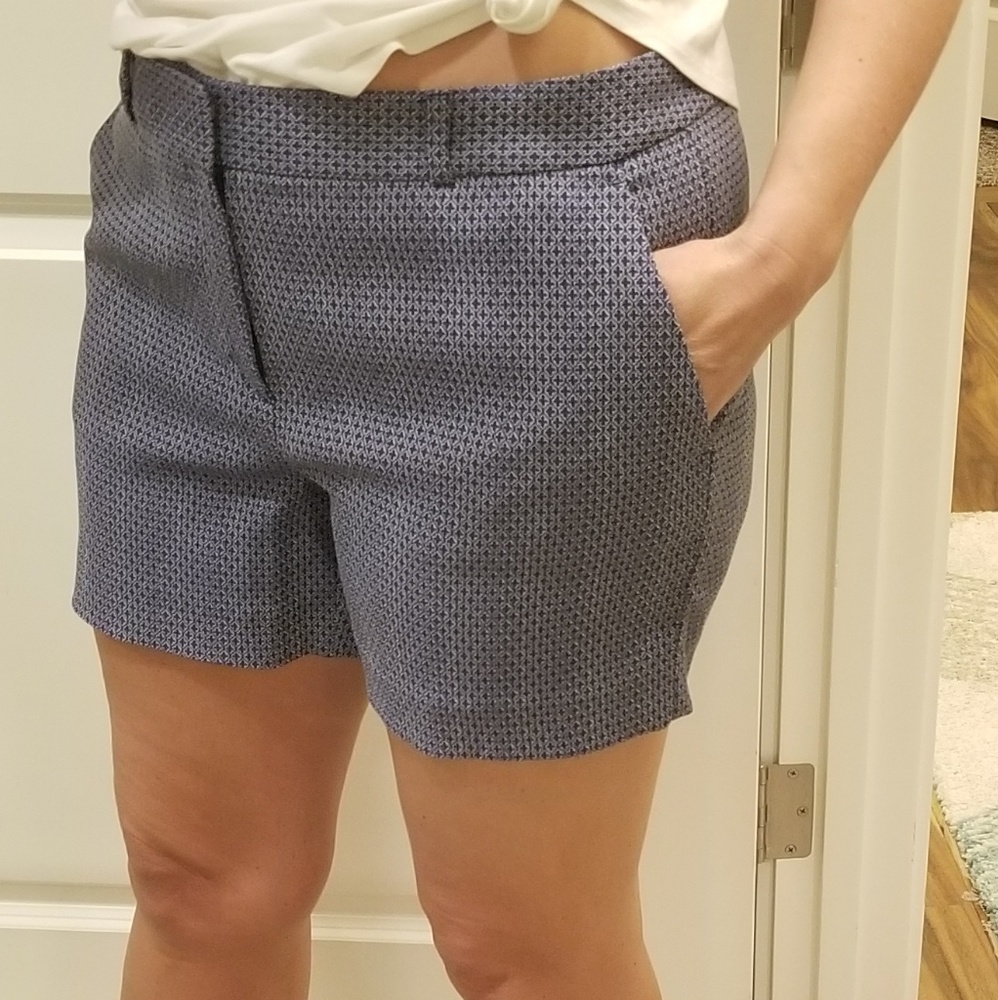 Banana Republic navy blue patterned shorts